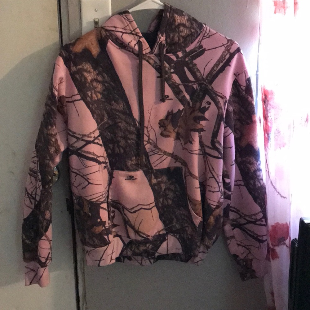 Pink camouflage mossy oako hoodie